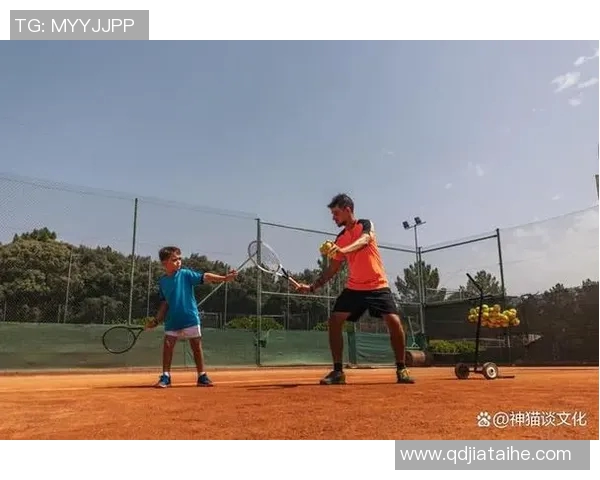 排球新手必看:全面解析配合技巧与实战策略指南 排球新手必看:全面解析配合技巧与实战策略指南