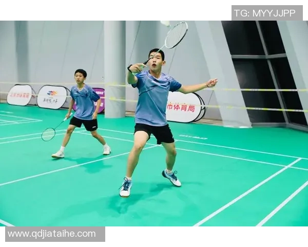 深圳羽毛球队在杯赛中的速度表现分析与战术探讨